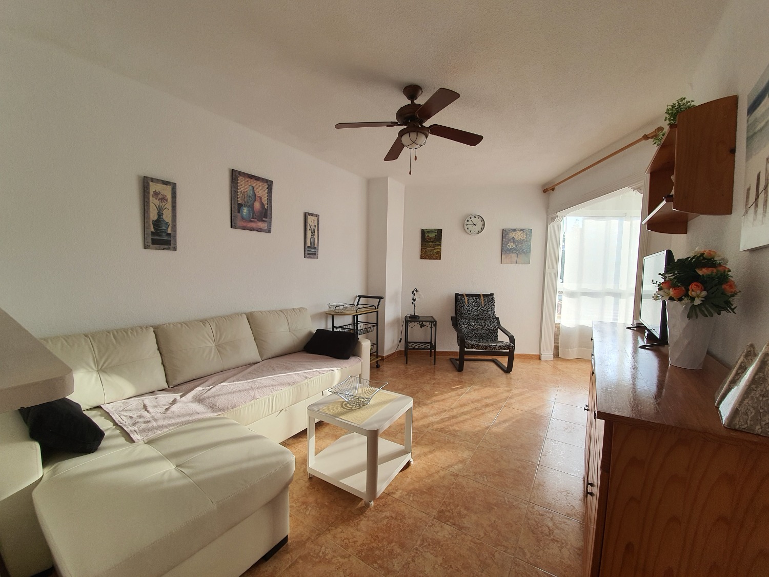 Gran apartament a primera línia de mar