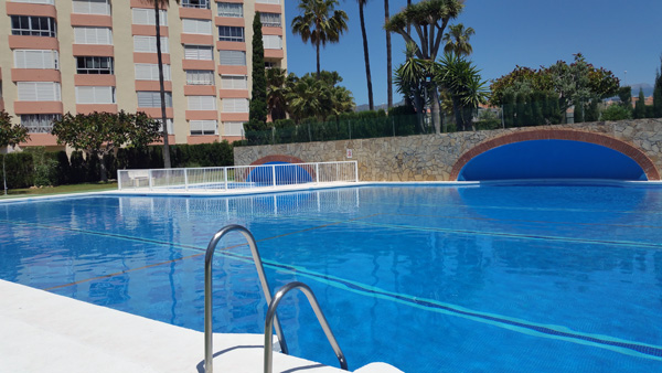 Gran apartament a primera línia de mar